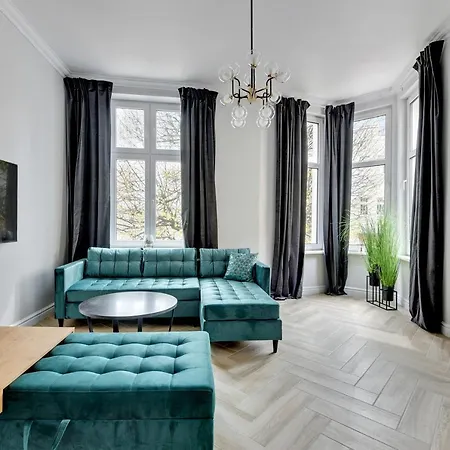 Monte Cassino 51 By Baltica * Sopot